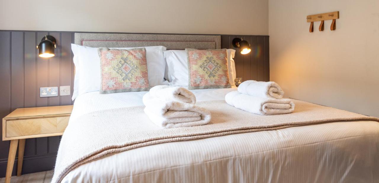 The Lawrance Luxury Aparthotel - הרוגייט מראה חיצוני תמונה